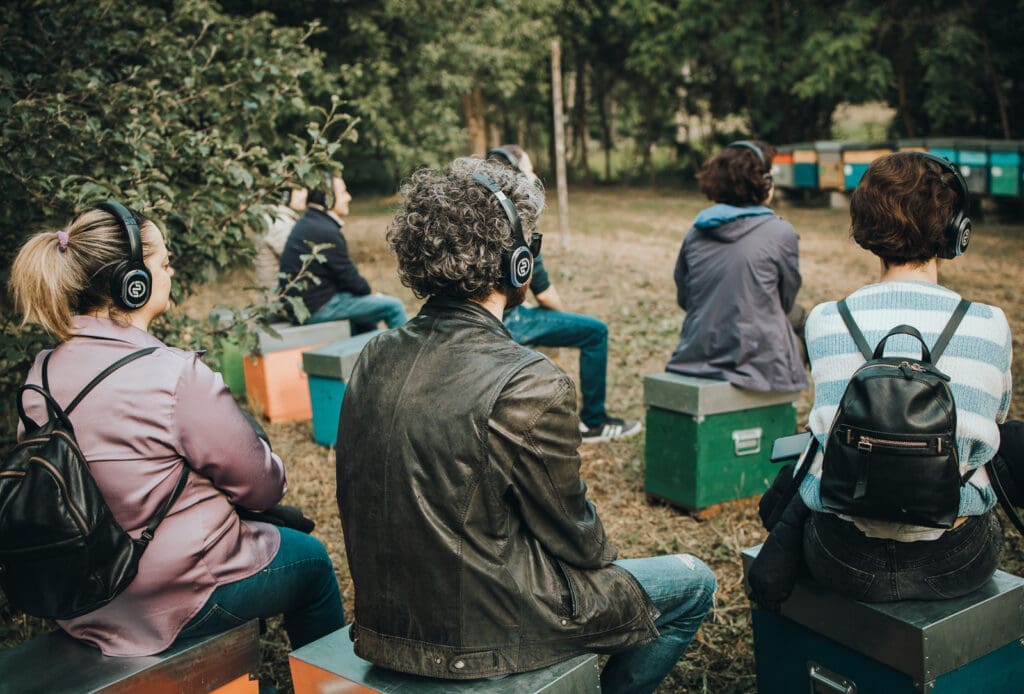 Tobees - Il canto invisibile delle api